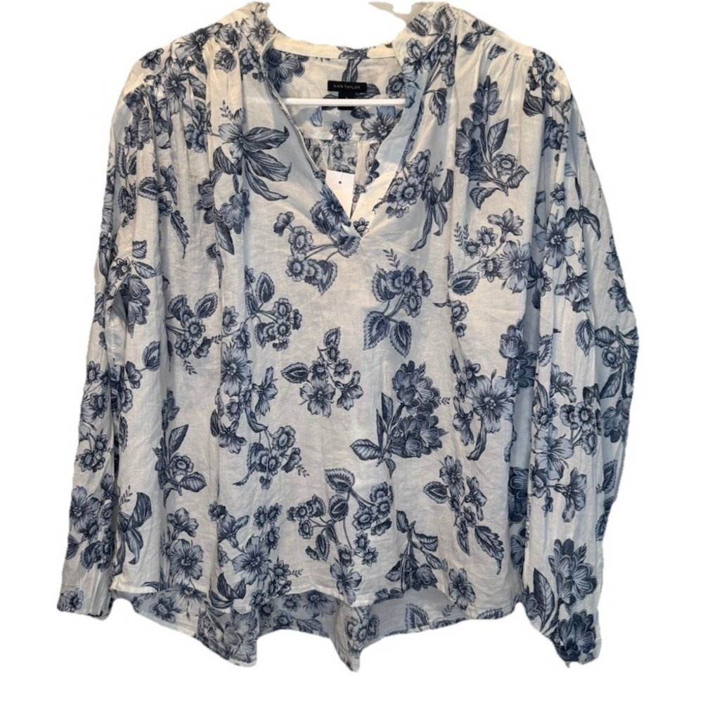 Ann Taylor White Blue Floral Cotton Popover Top S NEW Shabby Chic Cottage Core